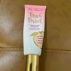 Too Faced Peach Perfect Foundation in Porcelain